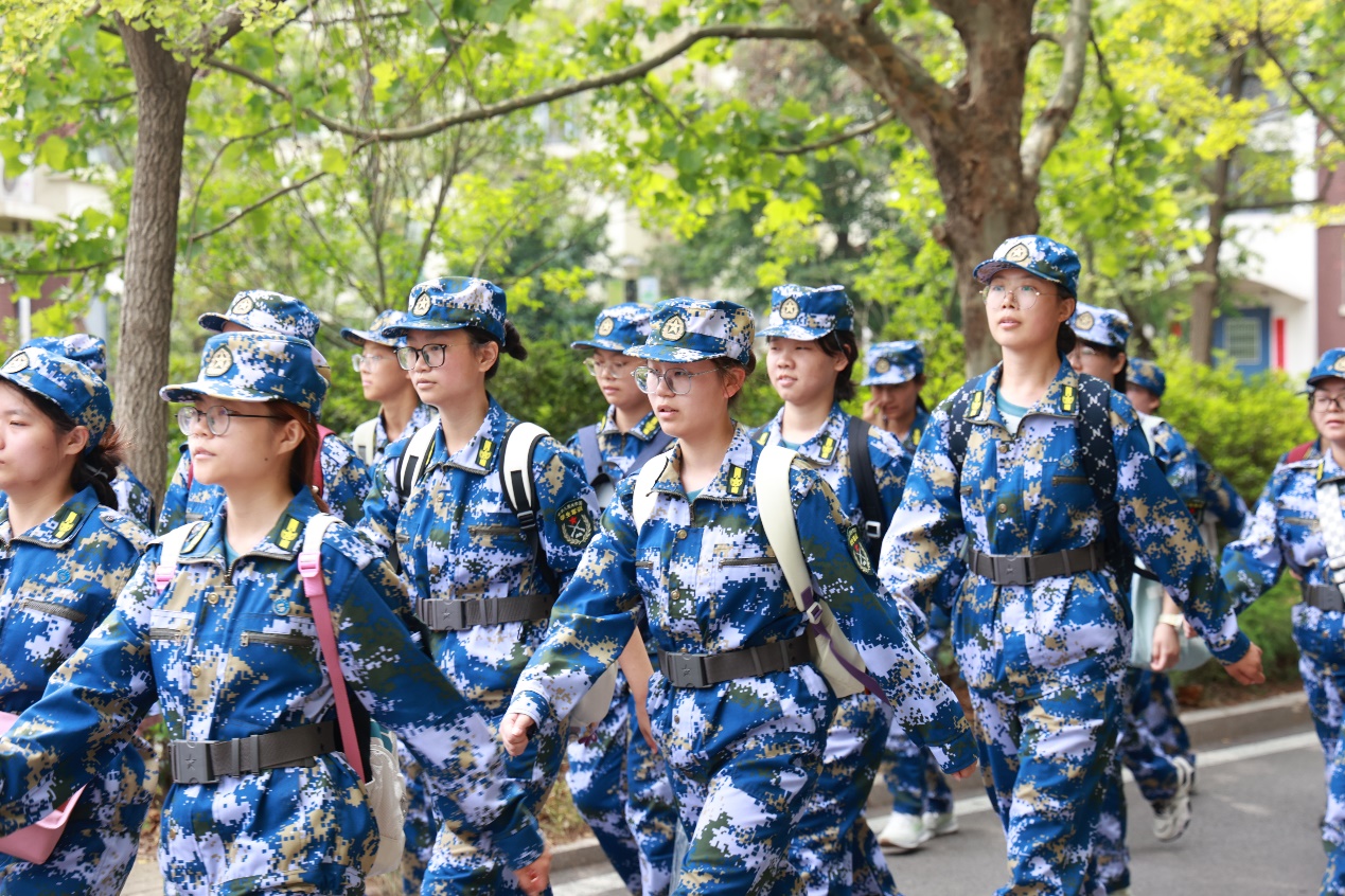 乳头自慰