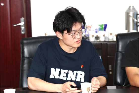 乳头自慰
