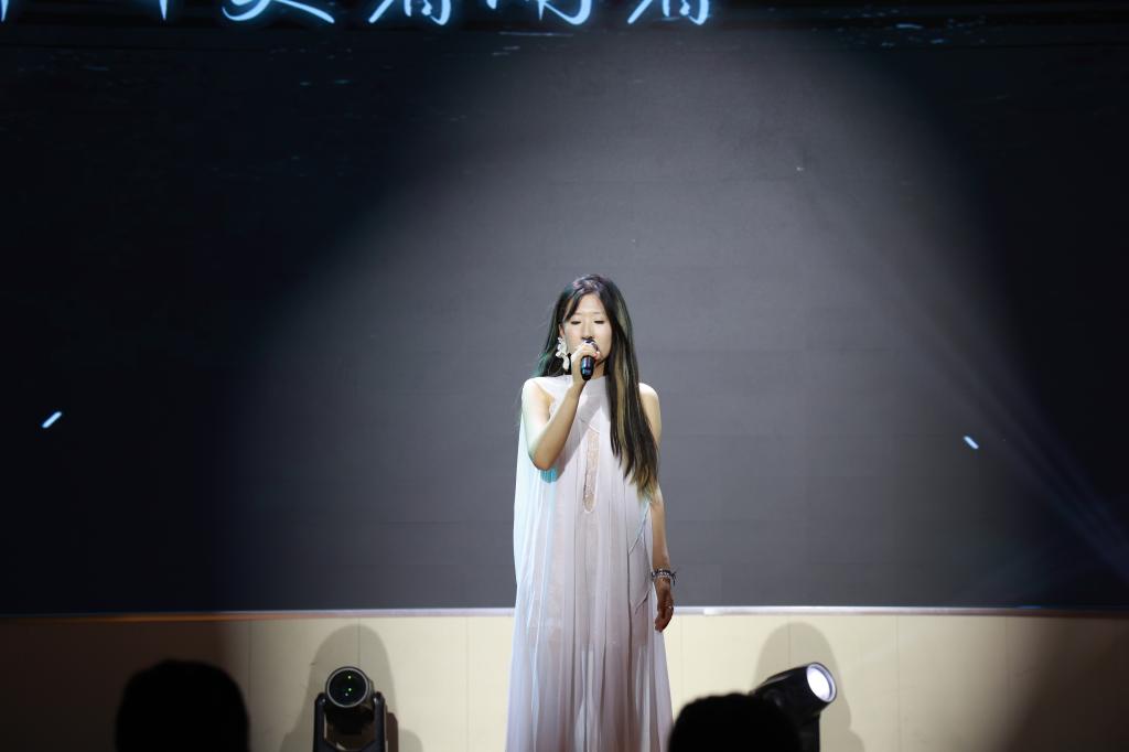 乳头自慰