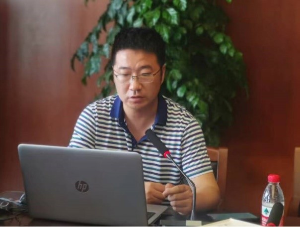 乳头自慰